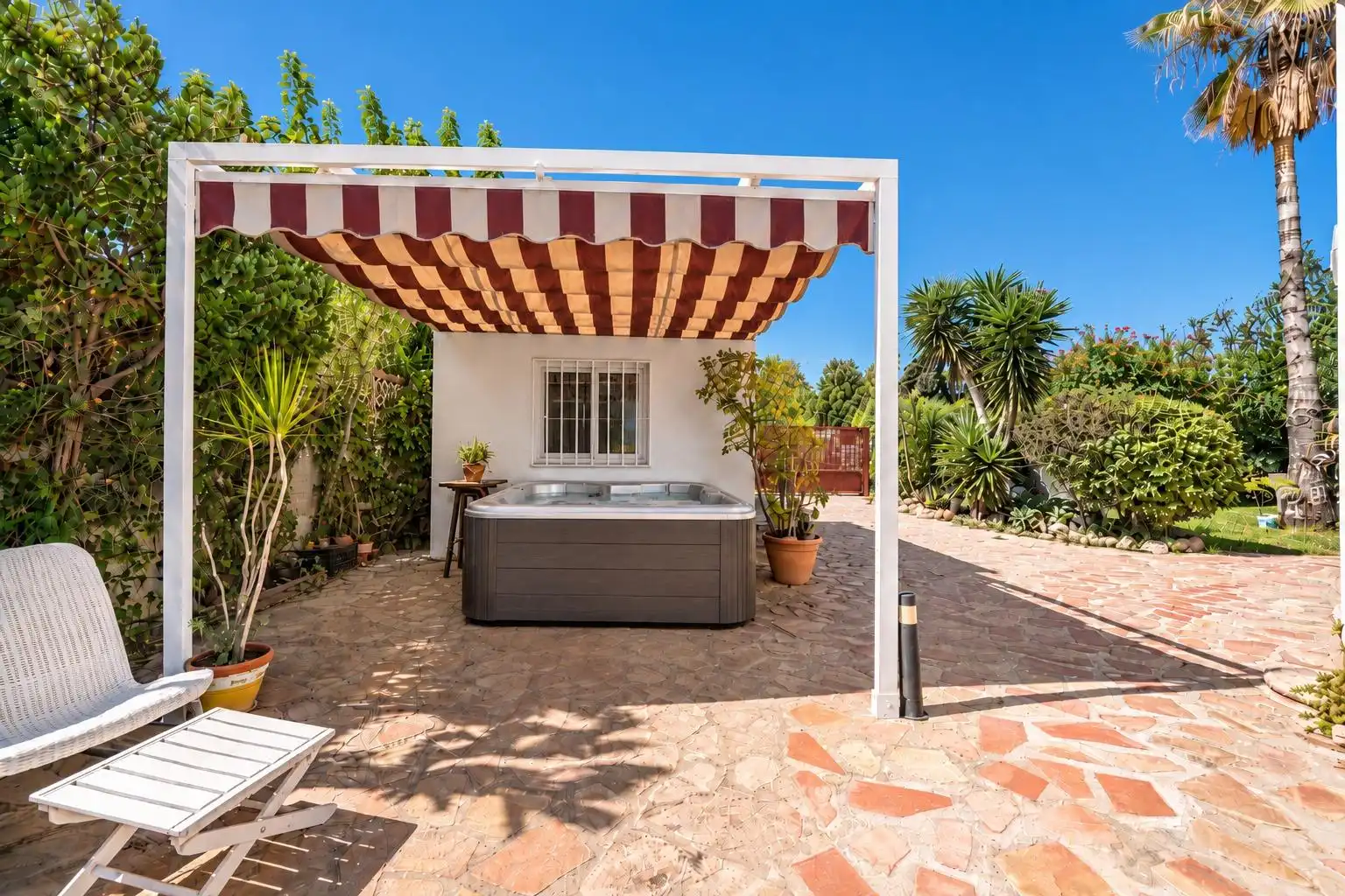 Terraza de Casa o chalet en venta en Dénia con Jardín privado, Terraza y Jacuzzi