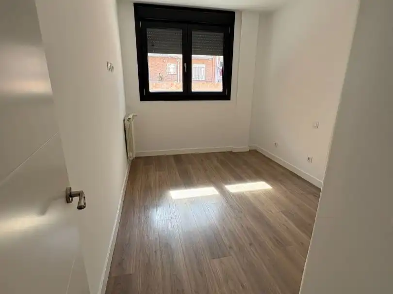 Flat with lift for sale in Francisca Armada 25, imagen 11