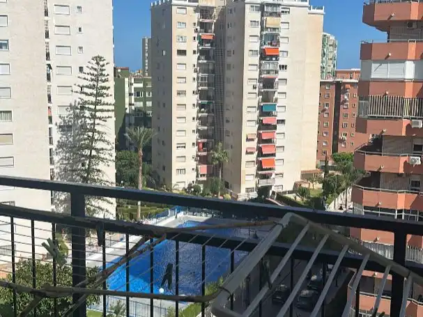 Piscina de Piso en venta en Fuengirola con Jardín privado, Terraza y Balcón