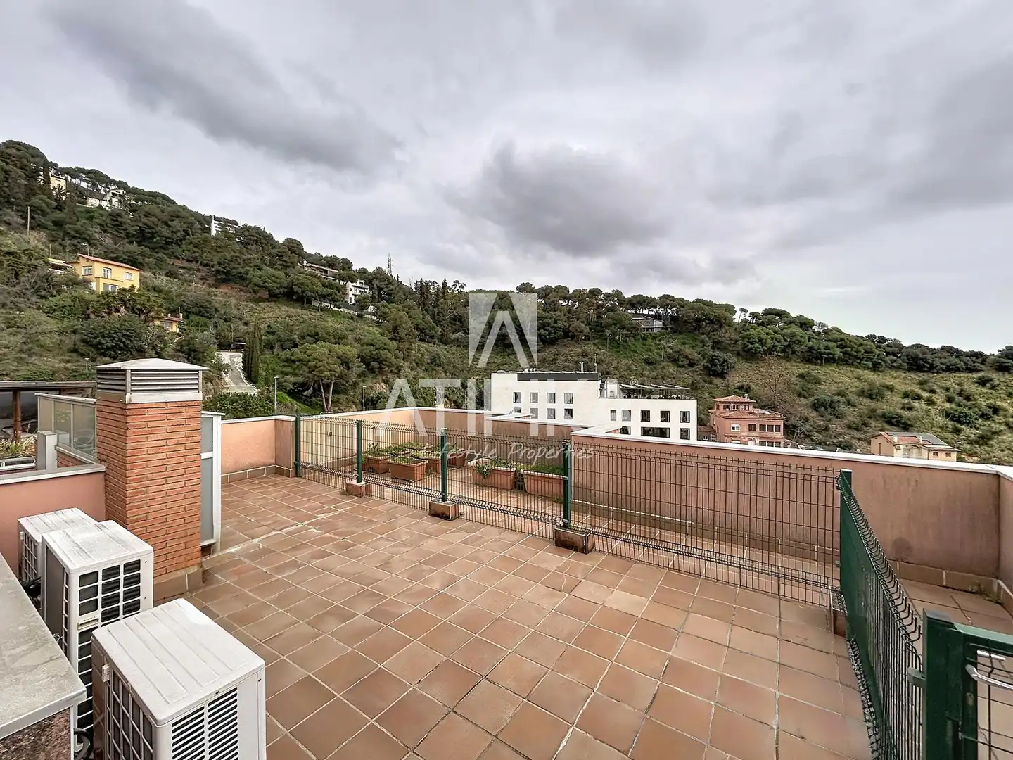 Terrassa de Pis en venda en Barcelona amb Aire condicionat, Calefacció i Parquet