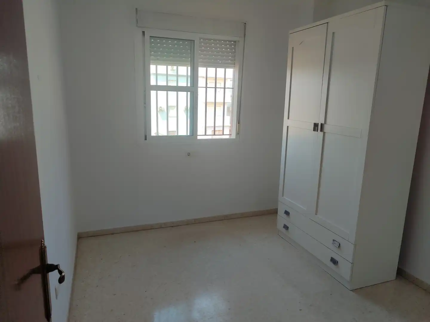 Habitación de Casa adosada en venta en Utrera con Aire acondicionado, Calefacción y Terraza