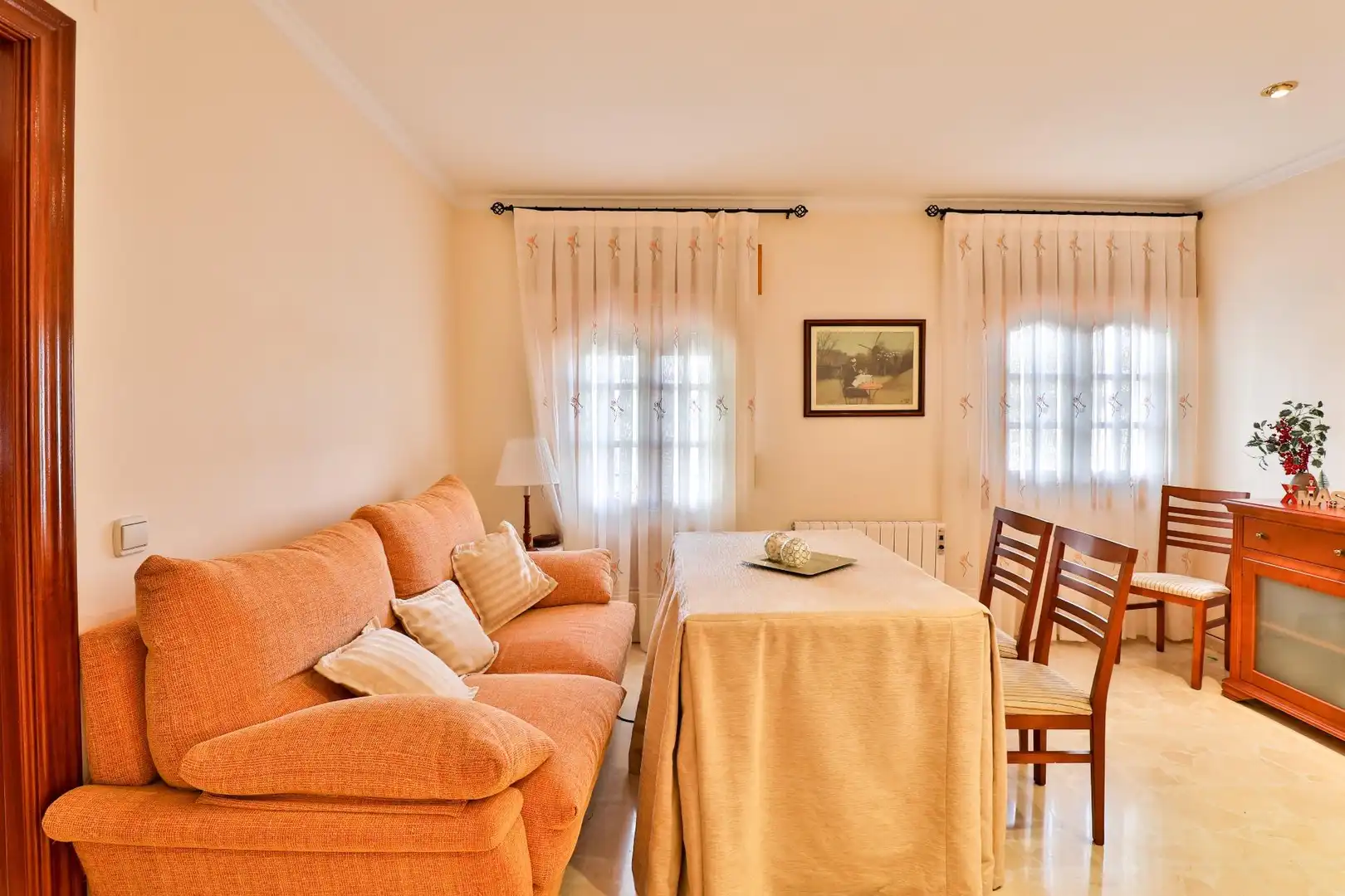Flat for sale in Calle de la Alta de Gracia, imagen 2