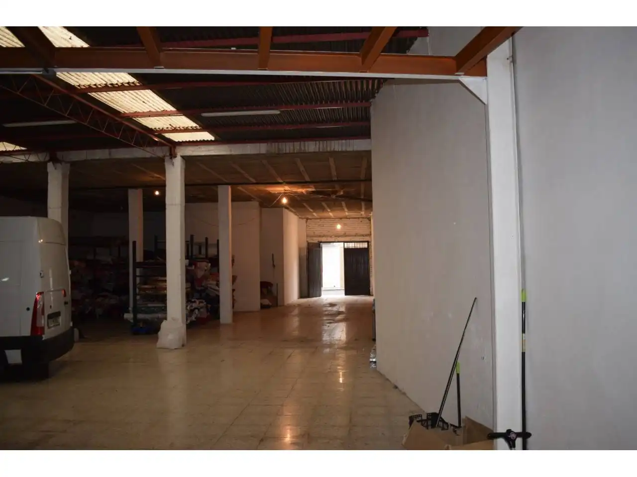 Local comercial en venda a Baena, imagen 2