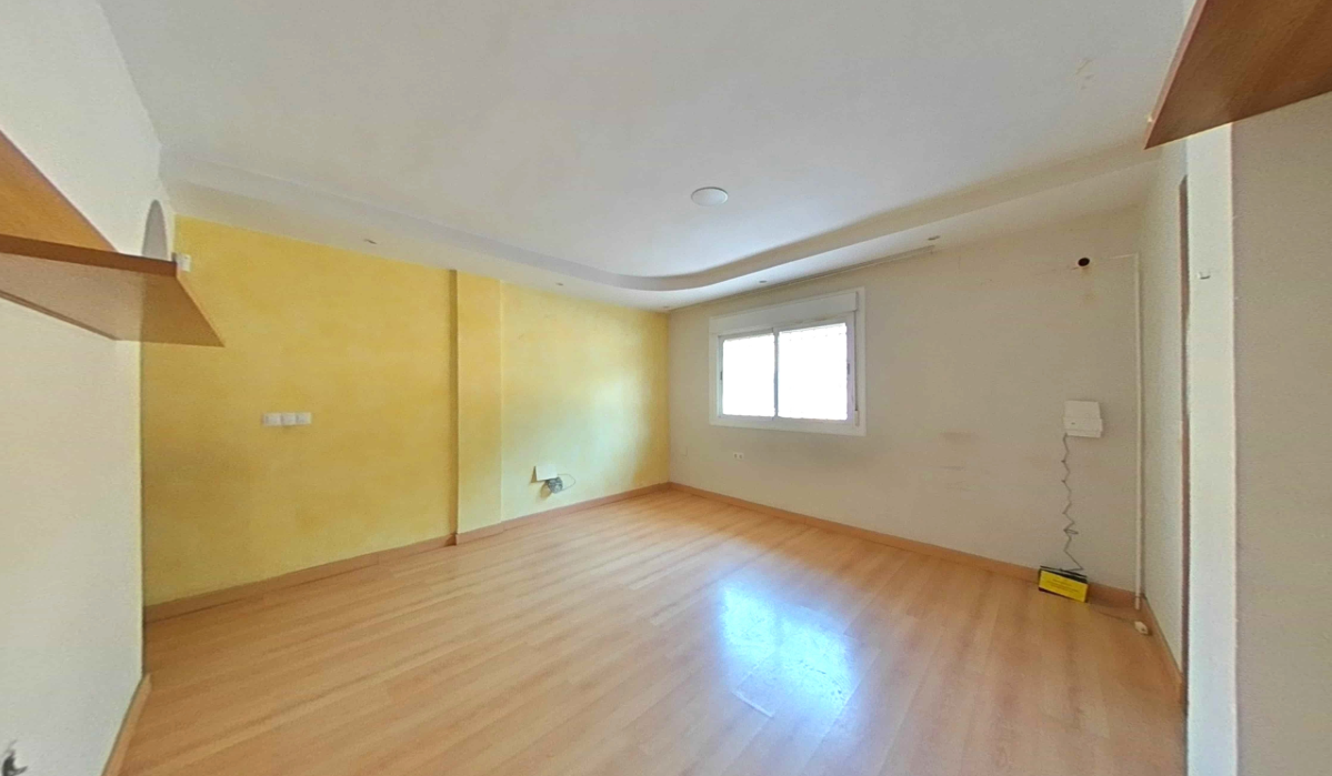 Bedroom of Flat for sale in Adra
