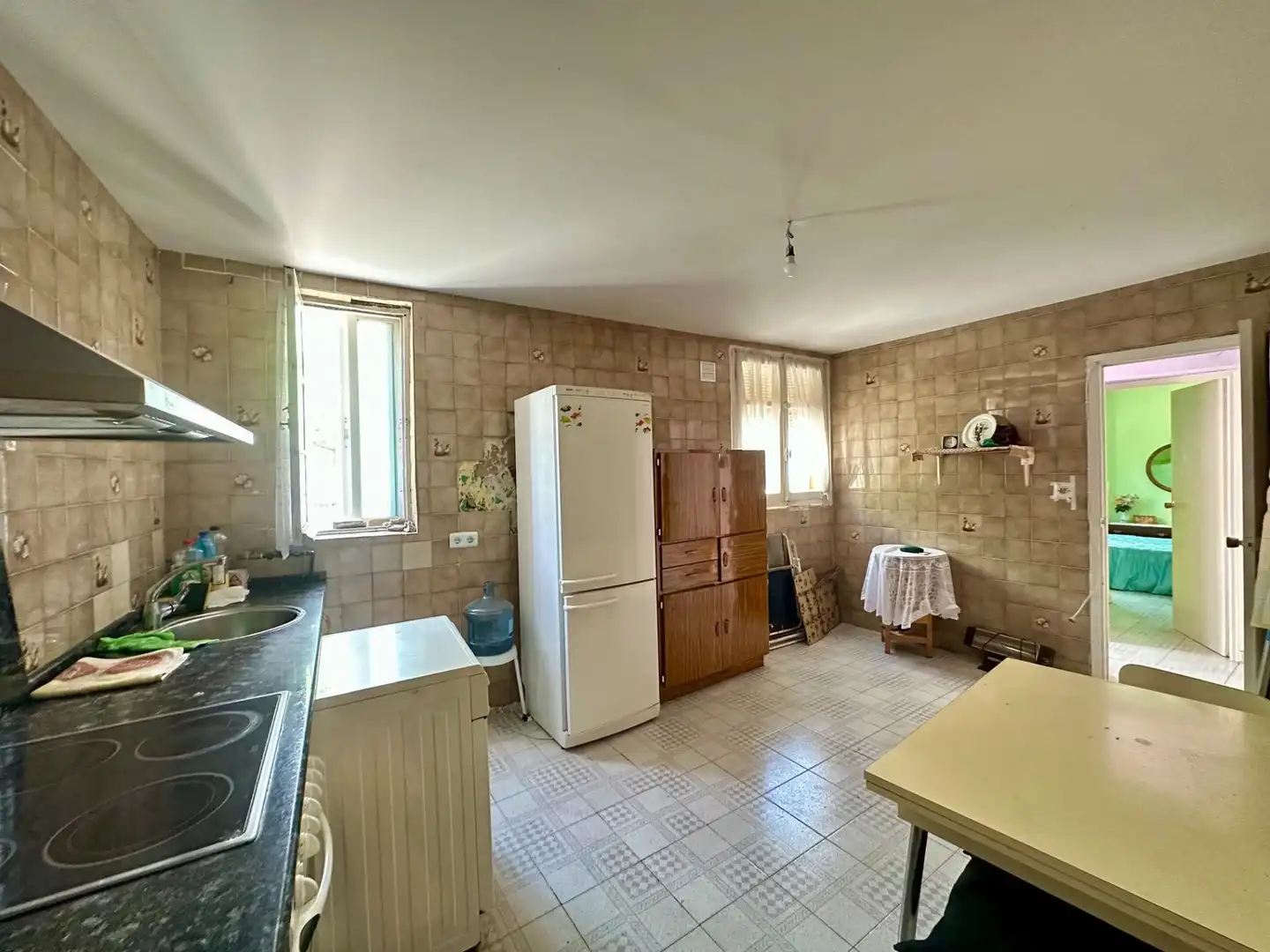 Cocina de Finca rústica en venta en Ponferrada con Calefacción