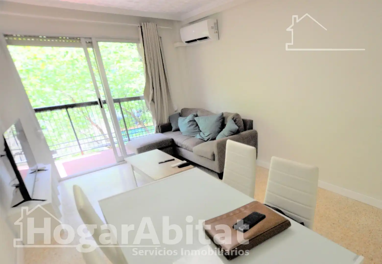 Piso en venta en Calle Luis Fenollet, La Fontsanta