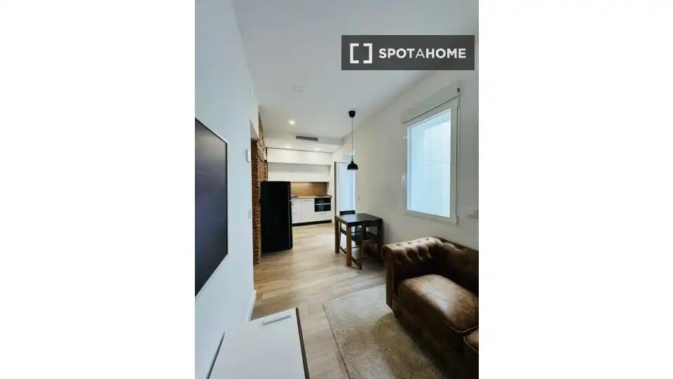 Flat with terrace to rent in Chamberí, imagen 15
