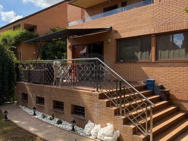 Casa con balcone in vendita a SECTOR B MAS CAMARENA