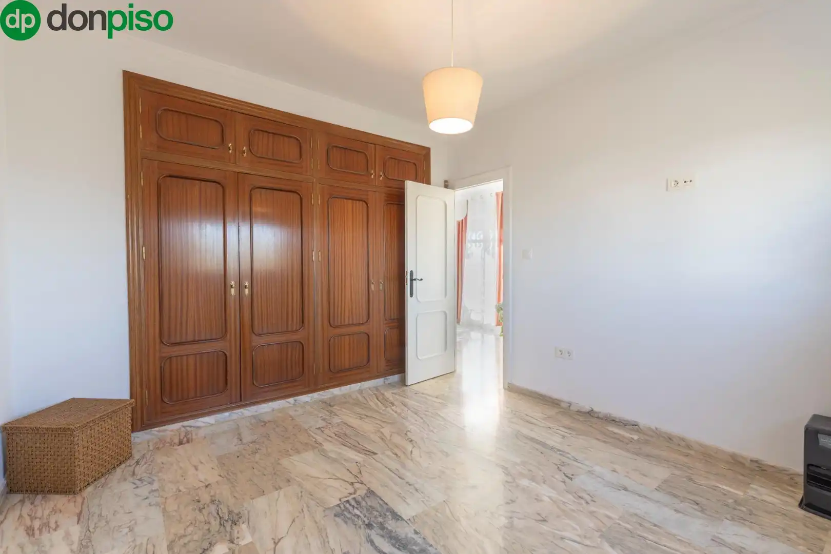 Detached house with terrace for sale in Calle ABEDUL, imagen 39