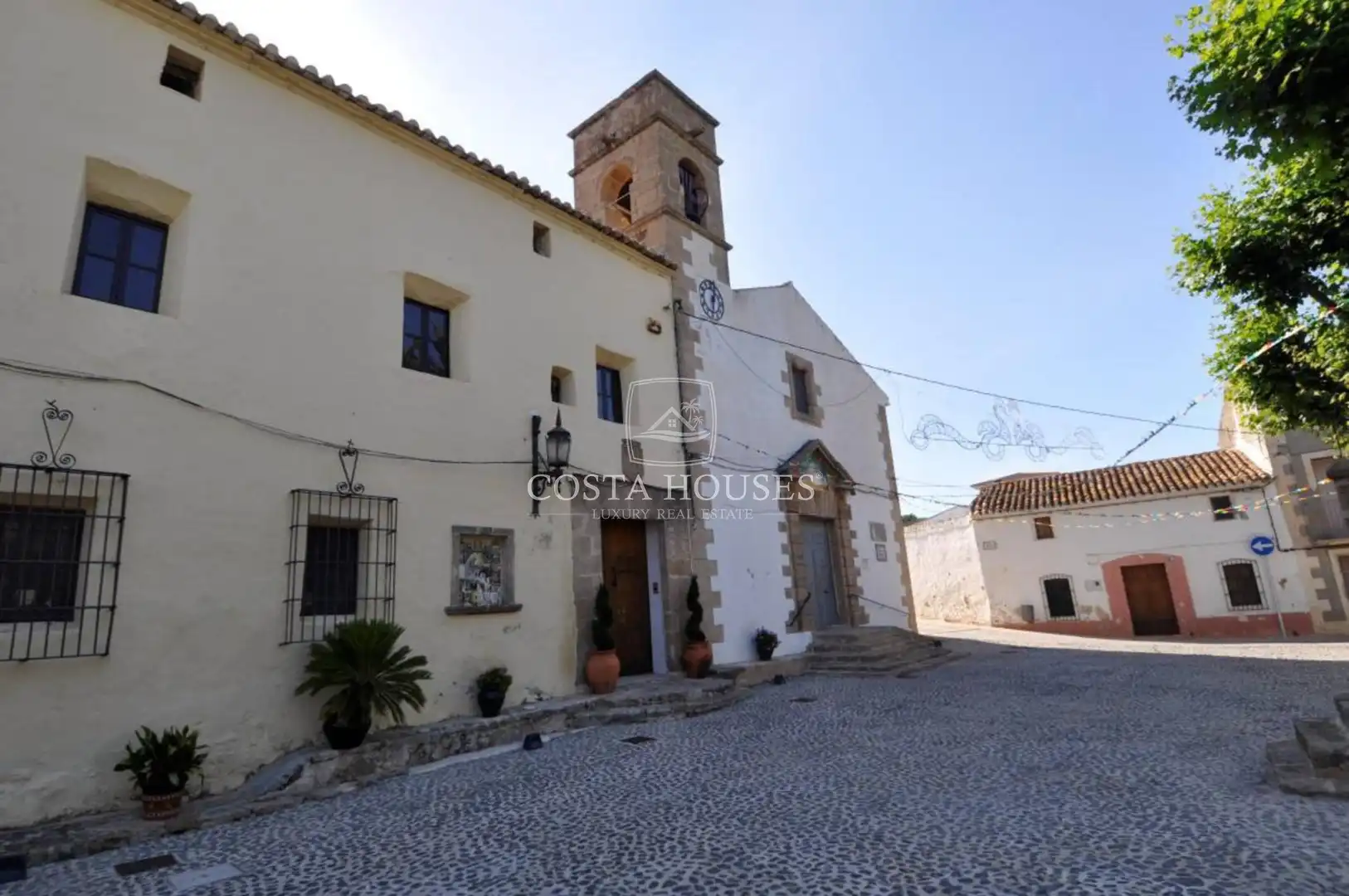 Vista exterior de Casa o xalet en venda en Dénia amb Calefacció, Jardí privat i Terrassa