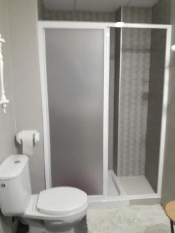 Bany de Pis de lloguer en Melilla