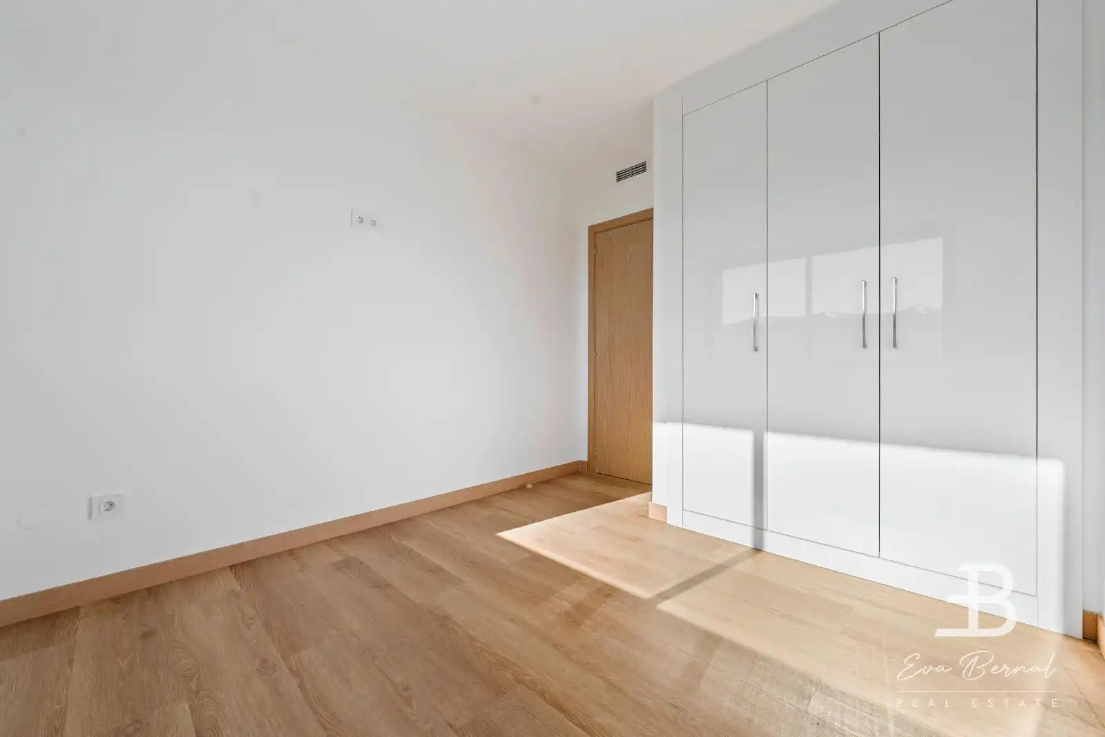 Schlafzimmer von Maisonette zum Verkauf in Cambrils mit Klimaanlage, Heizung und Terrasse