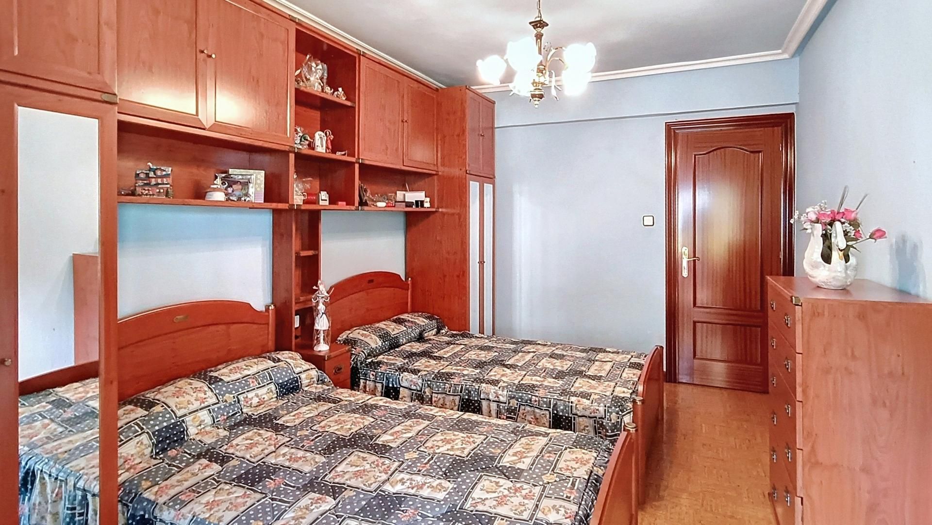Flat for sale in Sama