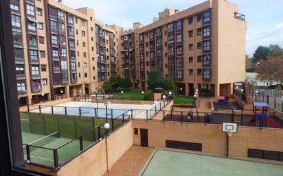 Exterior view of Flat to rent in  Madrid Capital  with Air Conditioner, Heating and Parquet flooring