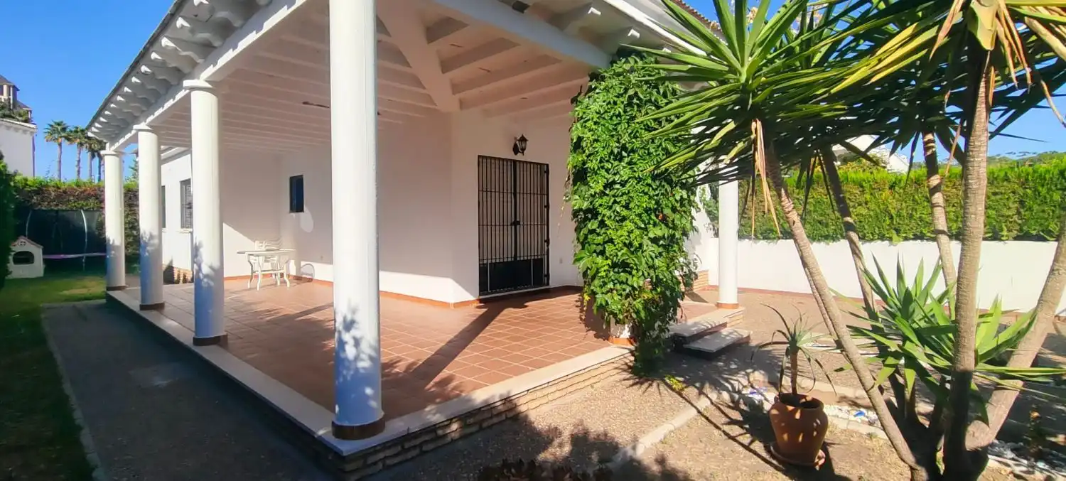Exterior view of Houses for sale in La Antilla  with Terrace, Storage room and Balcony