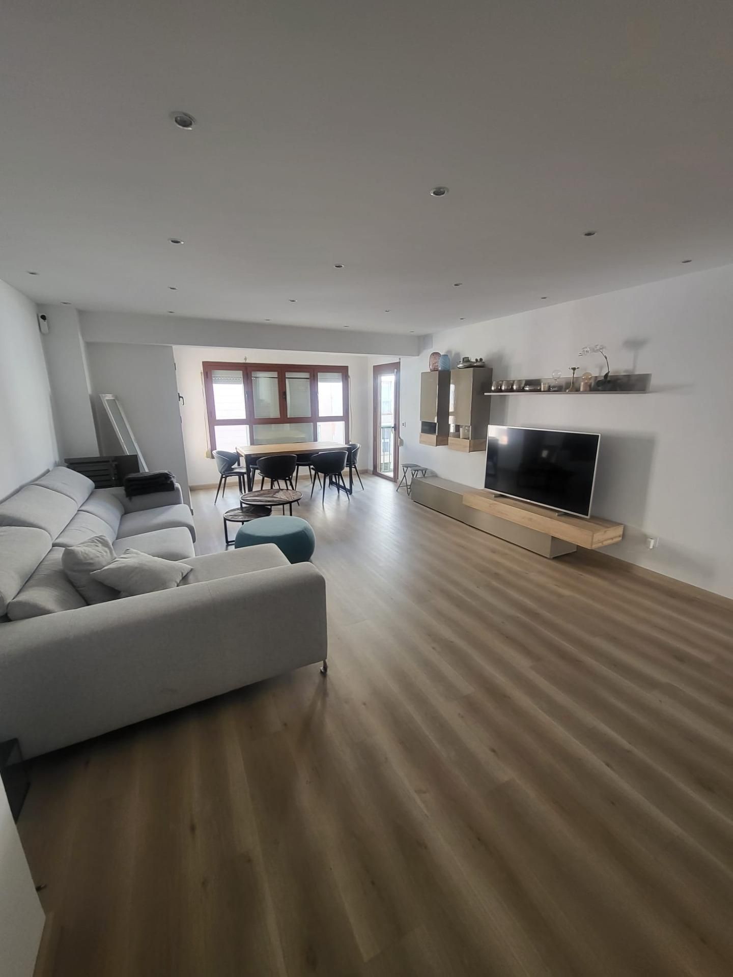 Sala de estar de Piso de alquiler en  Palma de Mallorca con Aire acondicionado