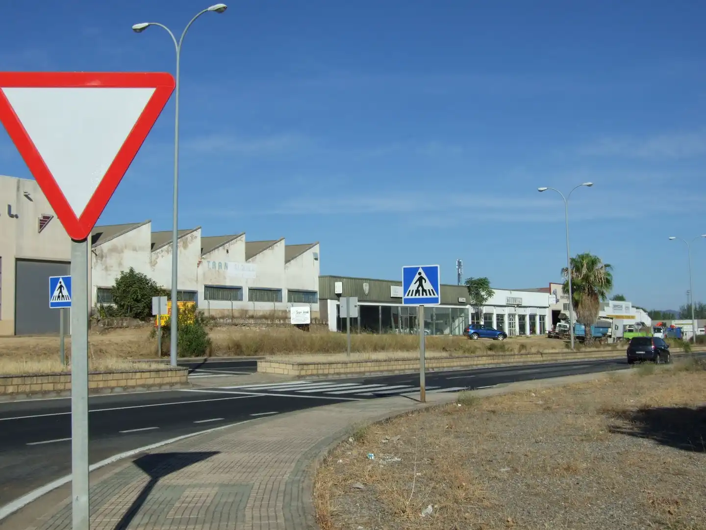 Nave industrielle à vendre à Calle Mateo Picón Lozano 15