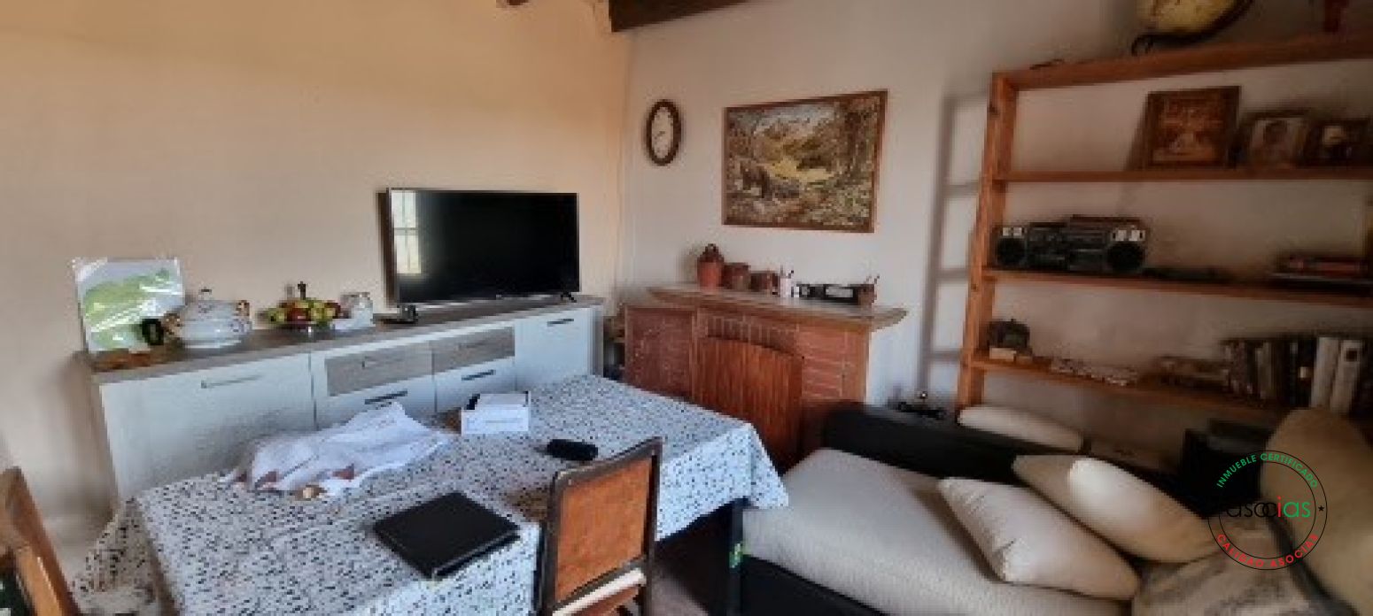 Sala d'estar de Casa o xalet en venda en Izagre amb Calefacció
