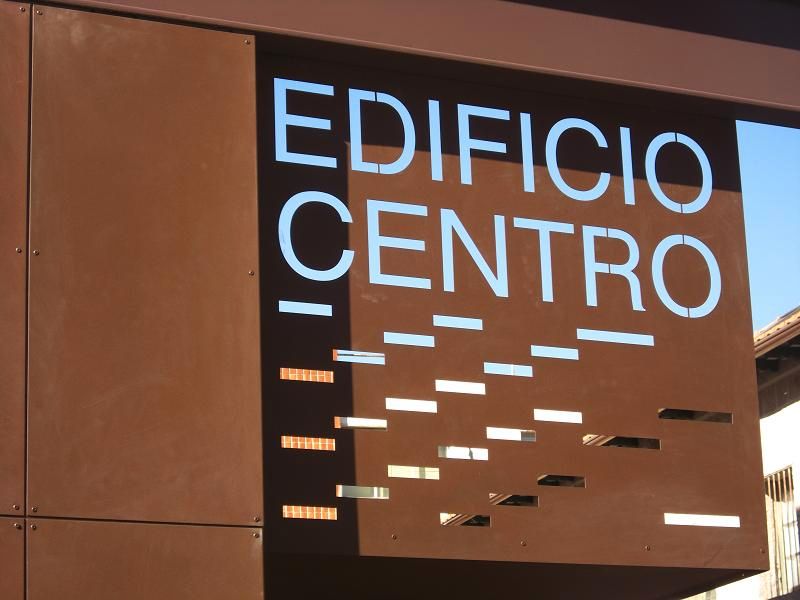 Exterior view of Garage to rent in Torrelodones