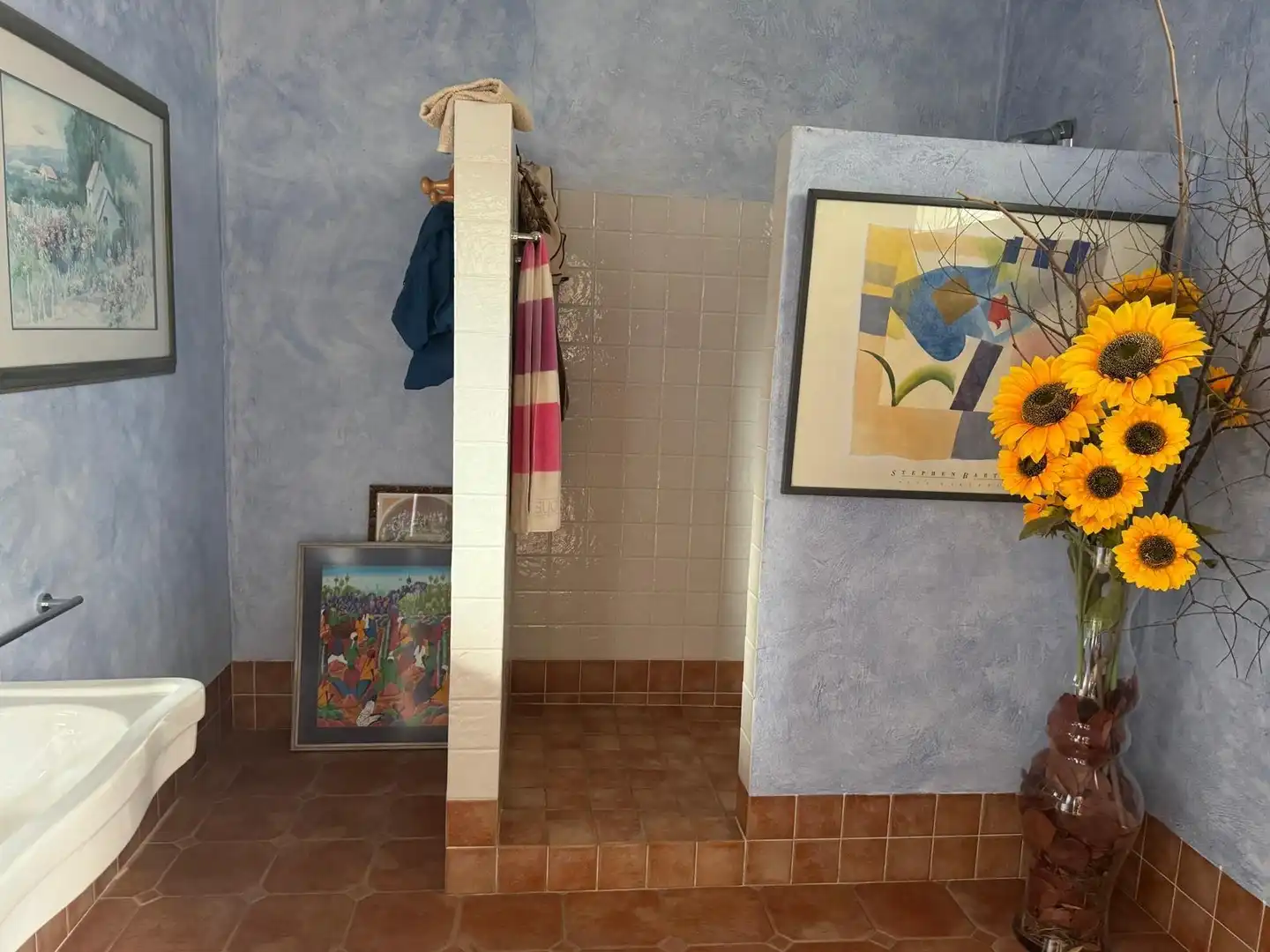 Bany de Casa o xalet en venda en Borriol amb Aire condicionat, Jardí privat i Terrassa