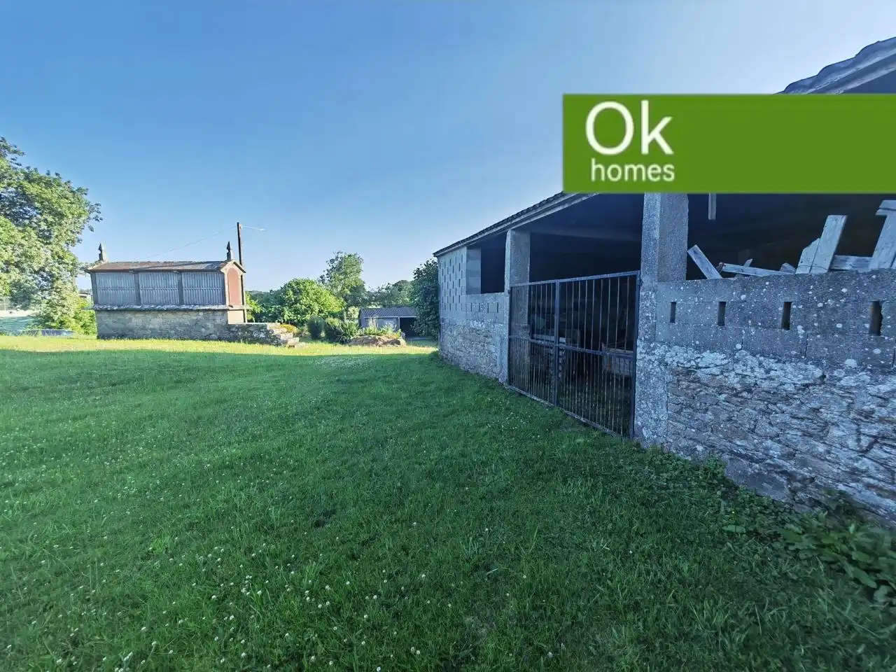 Casa o chalet en venta en Aranga con Calefacción, Jardín privado y Trastero