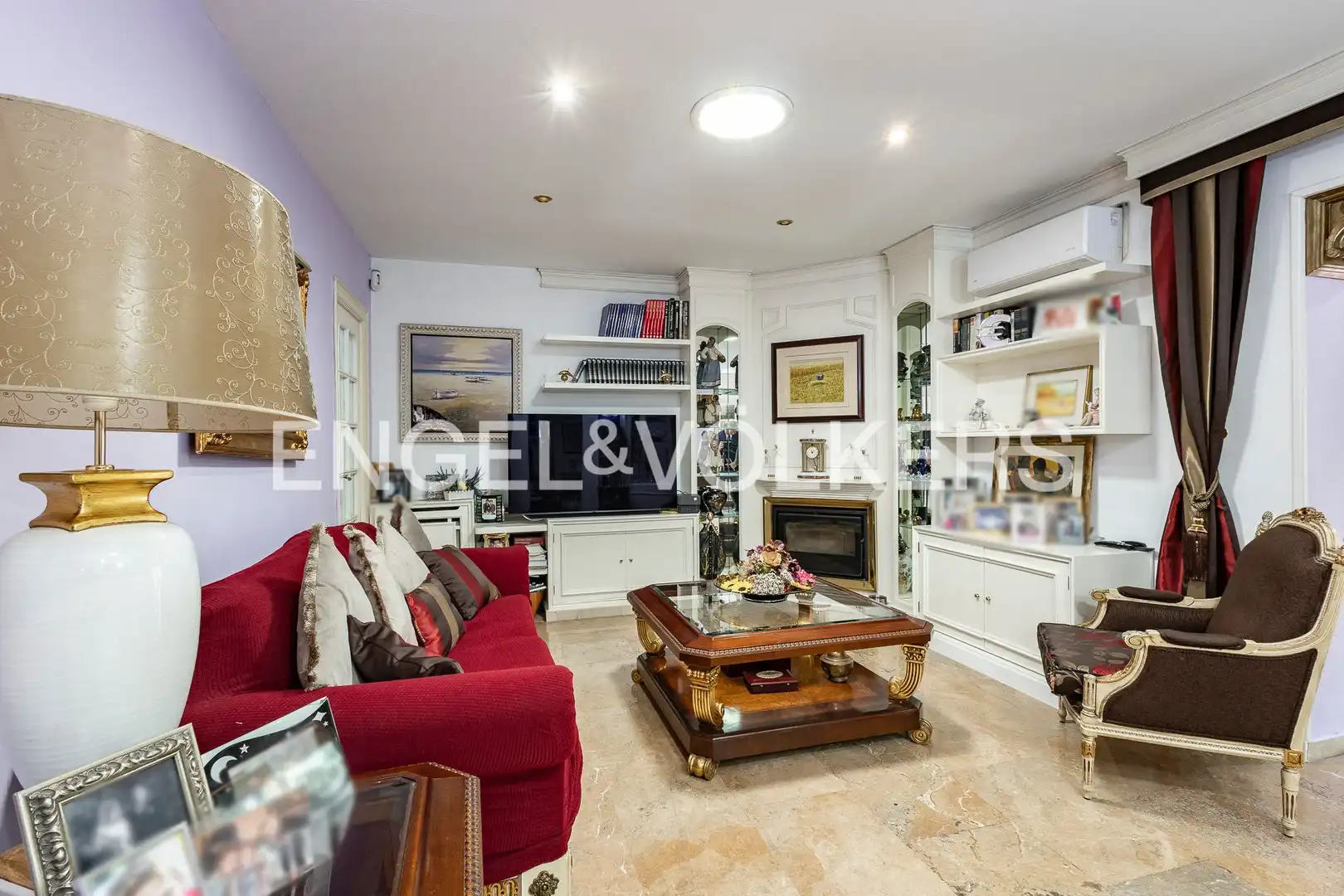 Sala de estar de Casa o chalet en venta en Sant Joan Despí con Aire acondicionado, Calefacción y Jardín privado