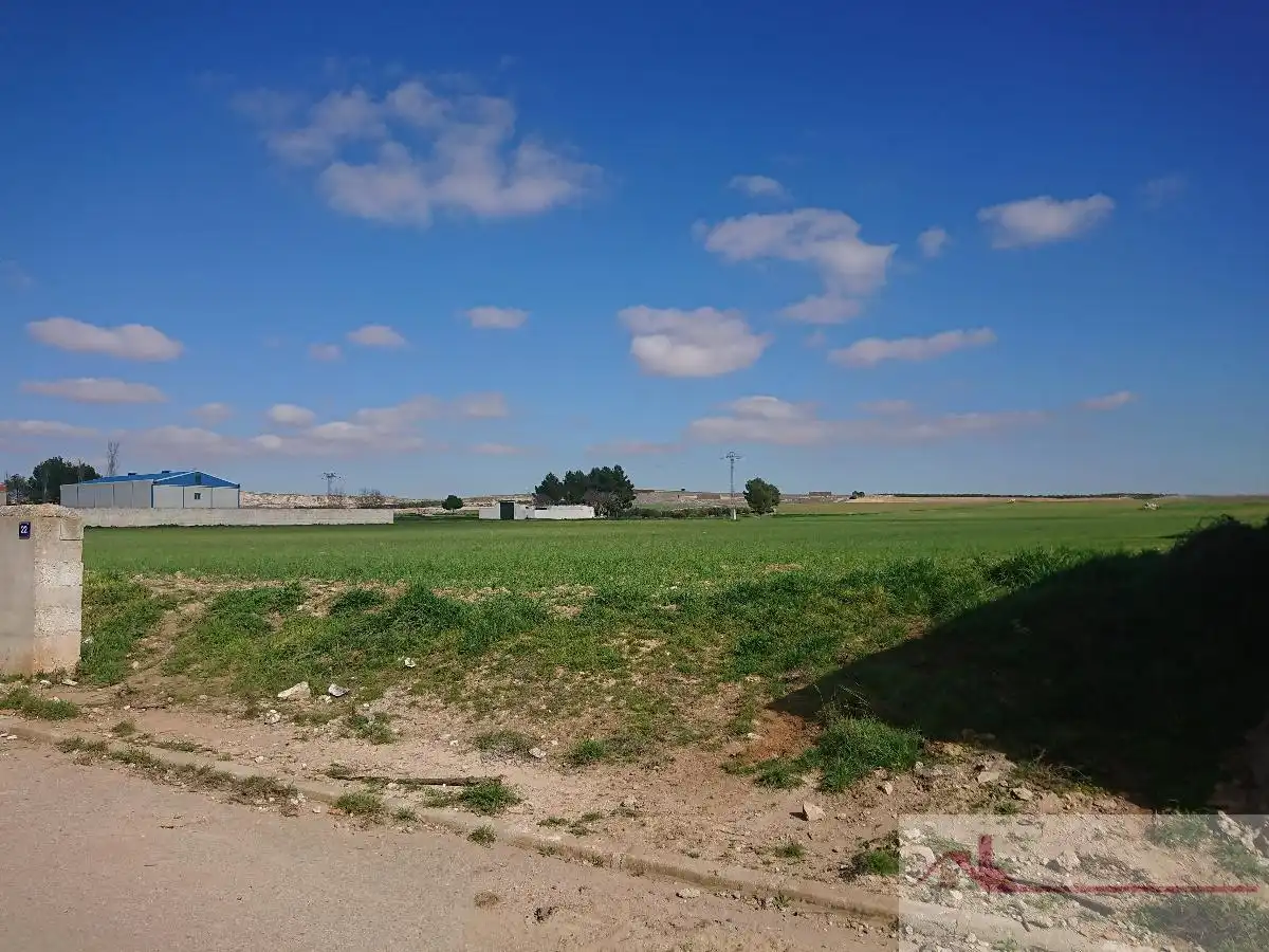 Residential zum Verkauf in ORIENTE, Santa María del Campo Rus