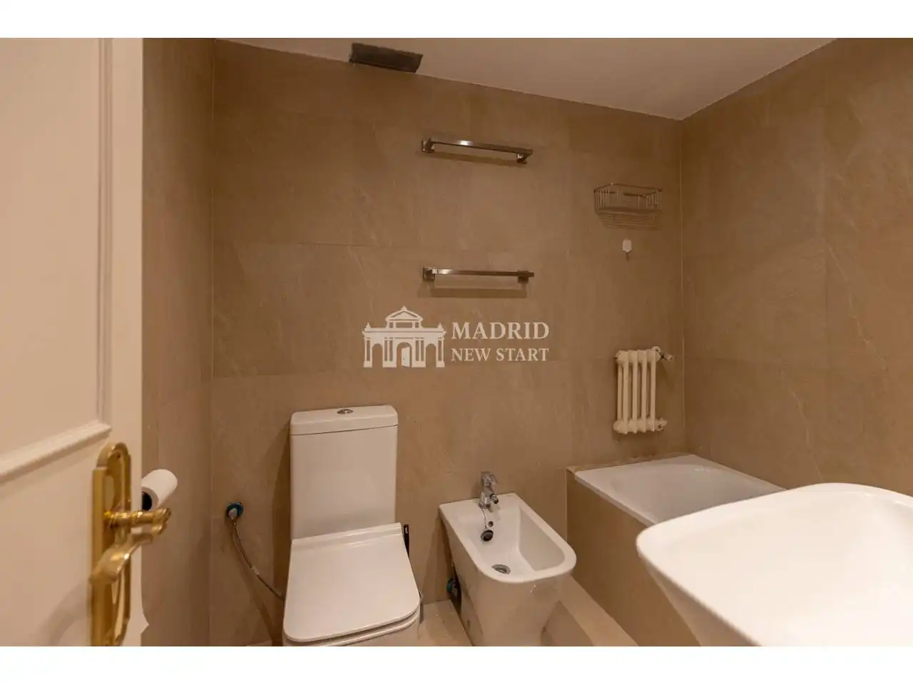 Flat with terrace to rent in Calle Fortuny, imagen 19