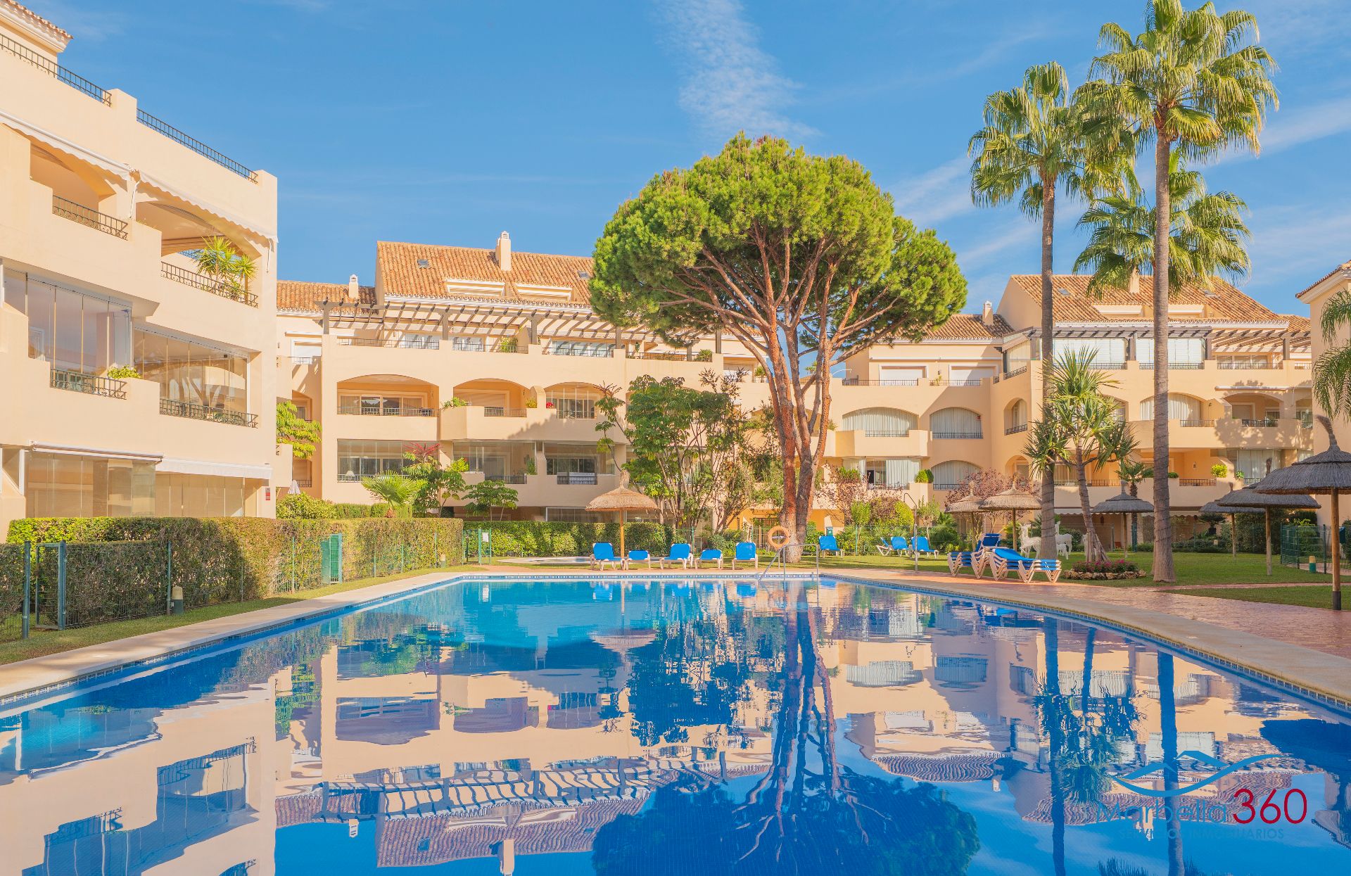 Flat for sale in Avenida de las Nereidas, Romana Playa