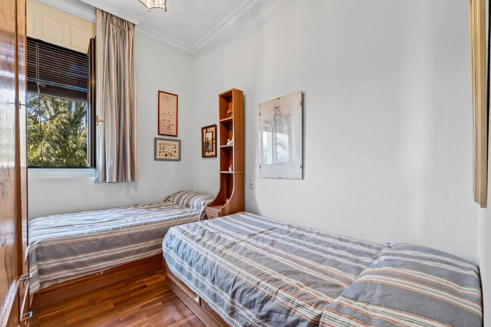 Habitación de Casa o chalet en venta en Elche / Elx con Aire acondicionado, Calefacción y Jardín privado