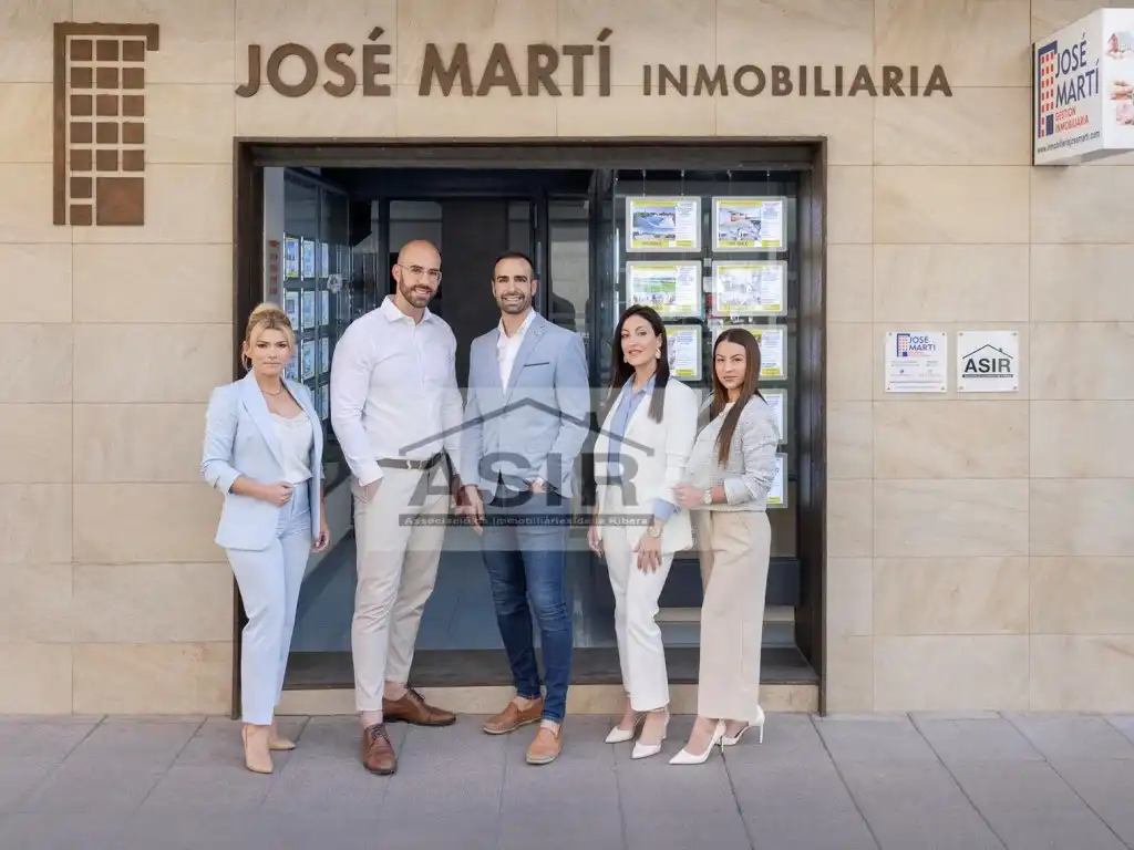 Wohnbaugrundstück zum Verkauf in Casc Urbà, imagen 12