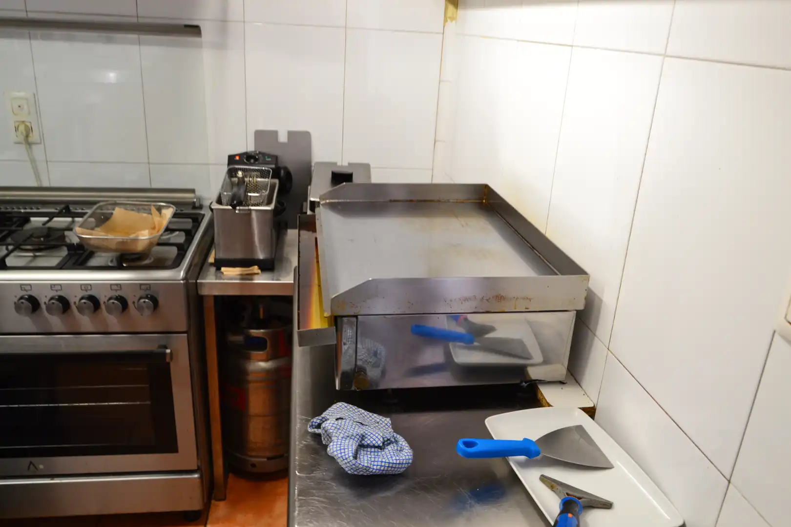 Cocina de Local en traspaso en Zaragoza con Aire acondicionado, Amueblado y Internet