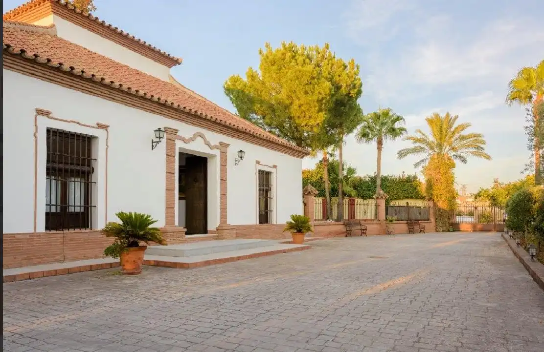 Chalet en venta en Écija