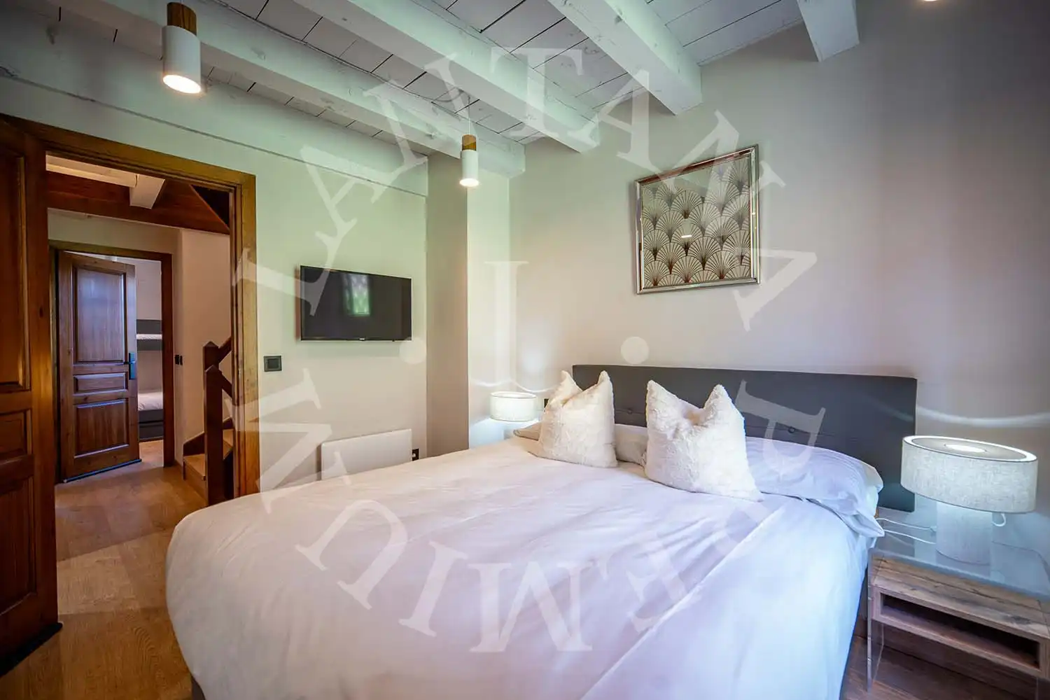 Habitación de Casa adosada en venta en Naut Aran con Calefacción, Jardín privado y Terraza