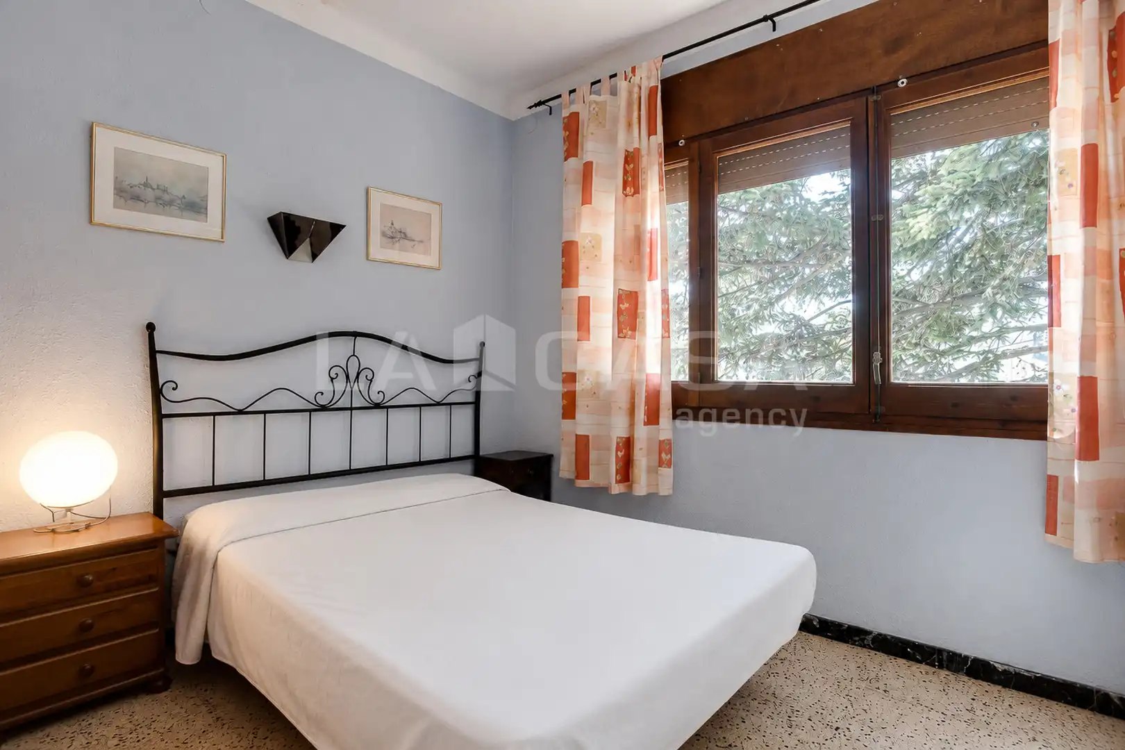 Dormitori de Casa o xalet en venda en Llinars del Vallès amb Jardí privat, Forn i Internet