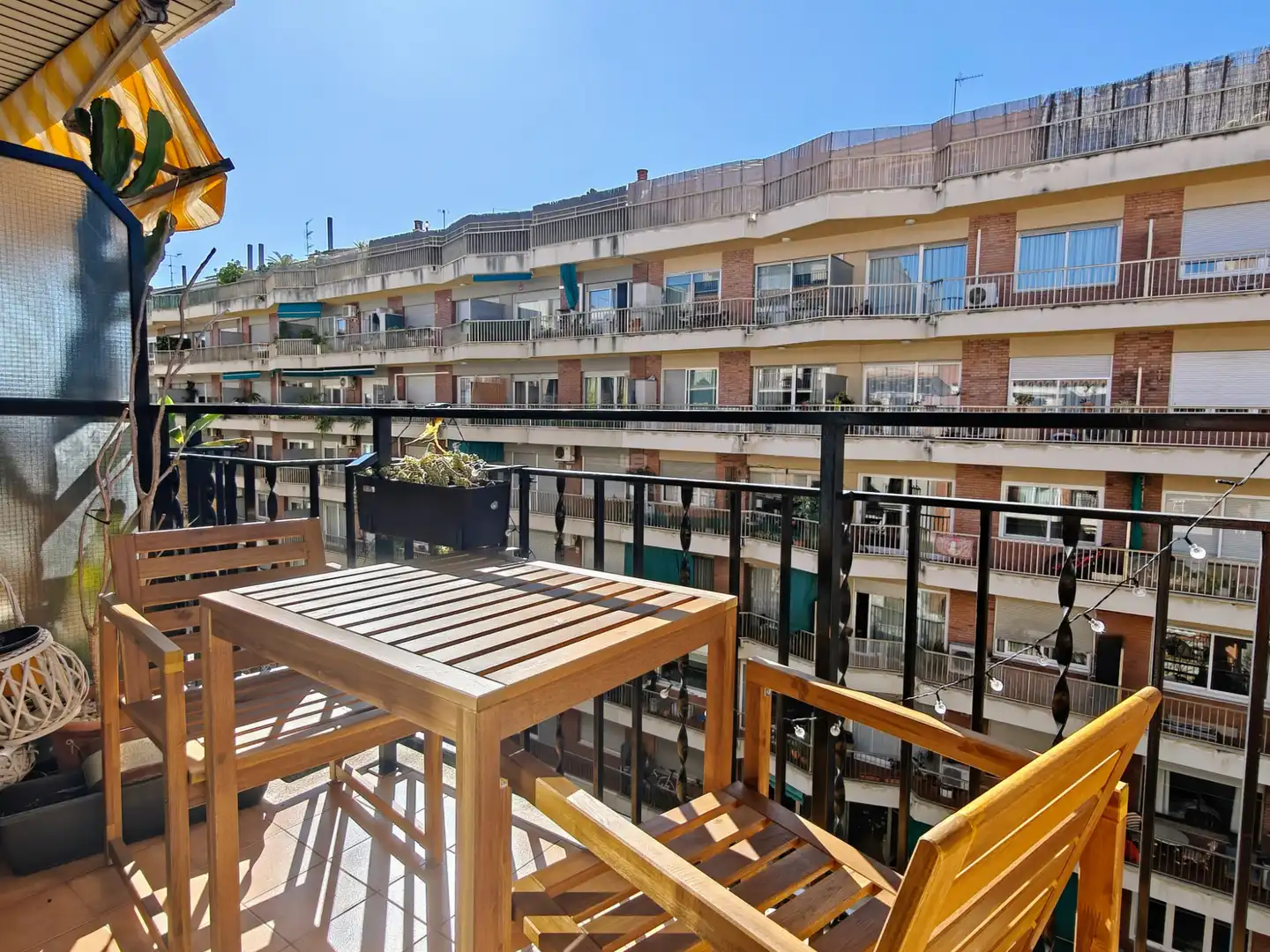 Piso con terraza en venta en Carrer de Casanova, imagen 2