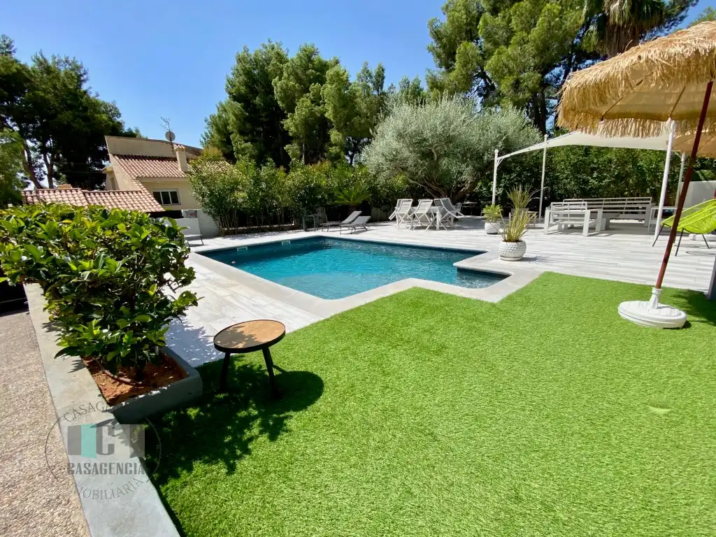 Casa o chalet en venta en Montornés - Las Palmas - El Refugio