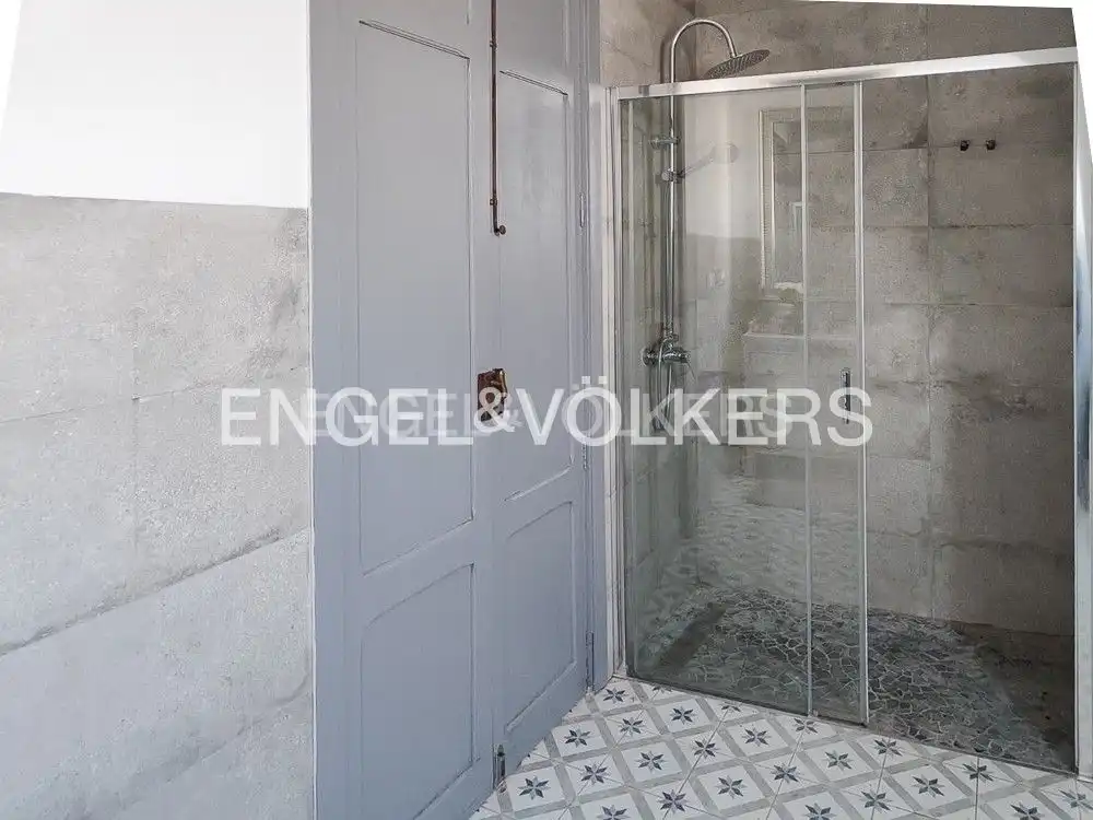 Bathroom of Houses for rent in Alfafar  with Air Conditioner, Heating and Private garden