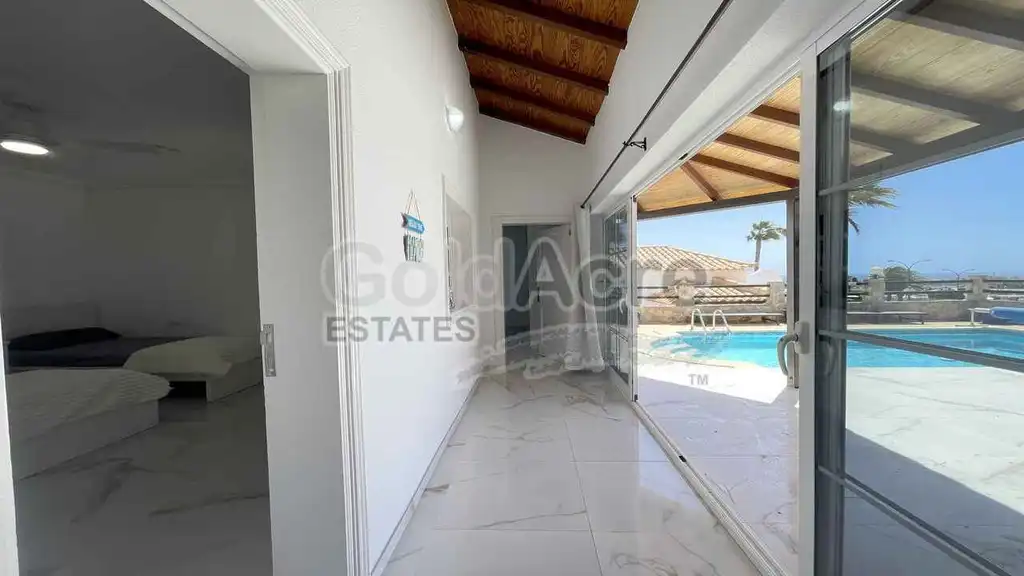 Piscina de Casa o xalet en venda en Antigua