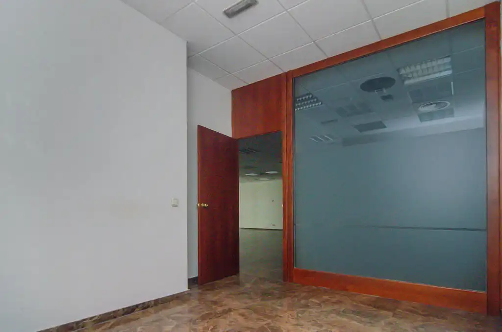 Local comercial de lloguer a C/ Santa María, imagen 6