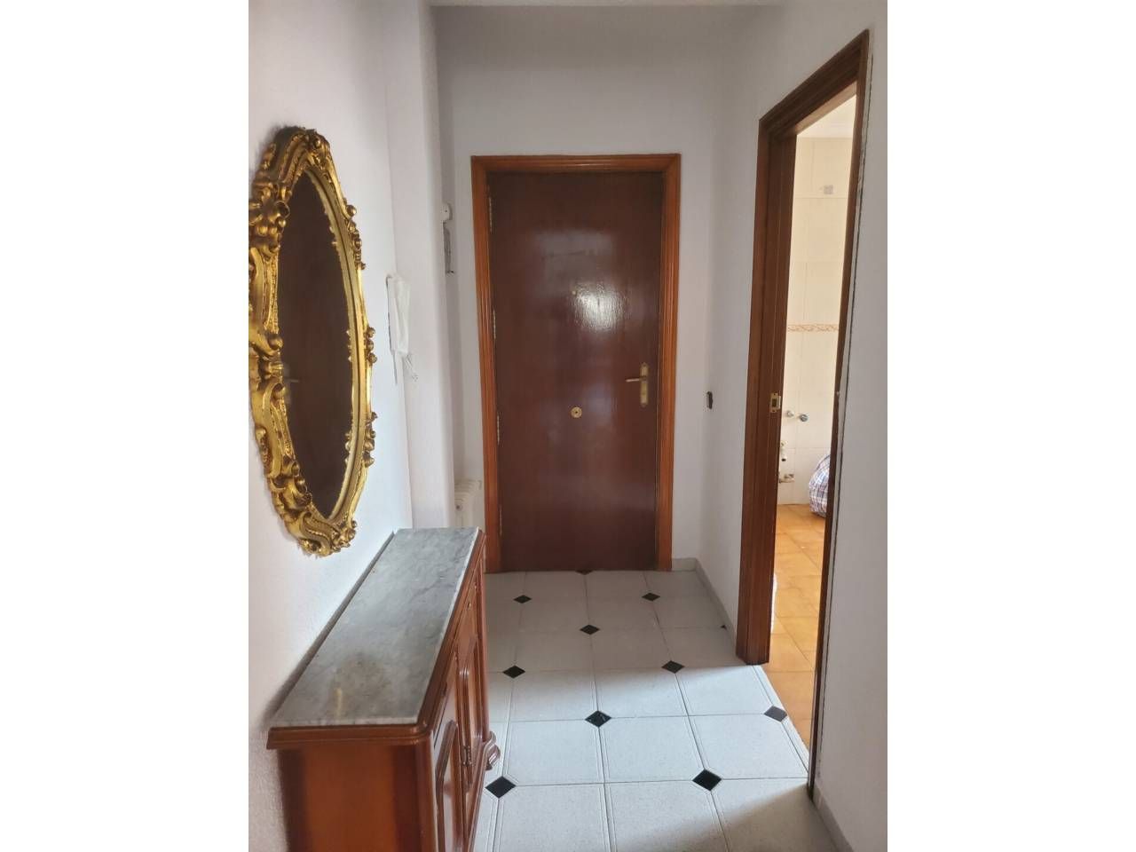 Flat for sale in Fuenlabrada  with Air Conditioner, Heating and Storage room