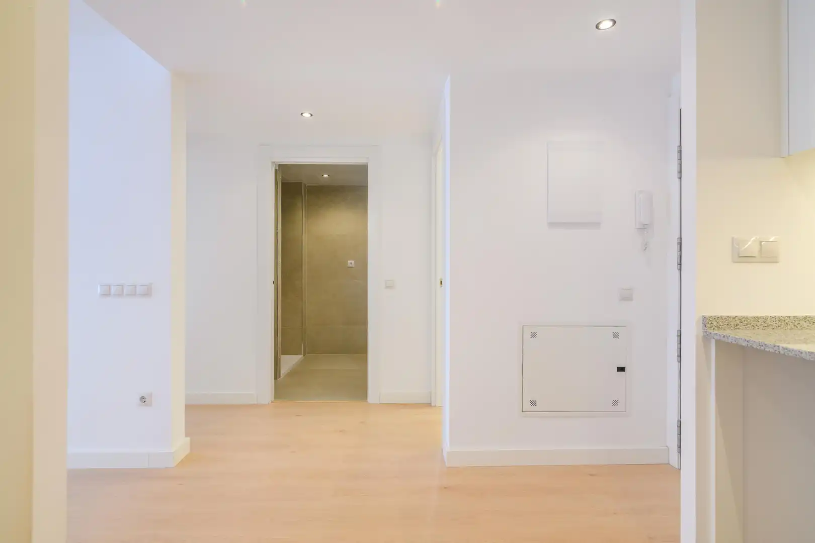 Flat with lift for sale in Carrer Victòria 95, imagen 4