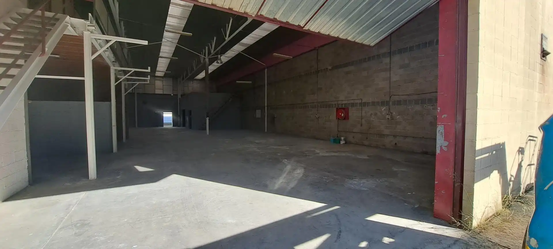 Nave industrial de alquiler en Sant Celoni