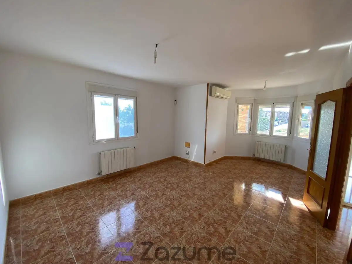 Casa o chalet de alquiler en C. Valencia, Ugena