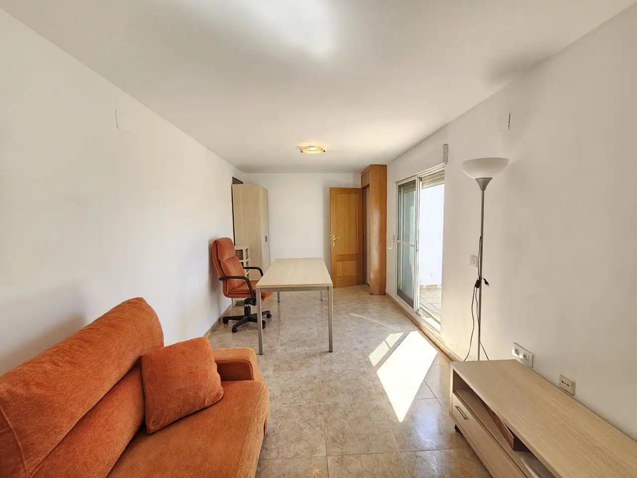 Dachboden zur Miete in Vicario Camarena, Núcleo Urbano