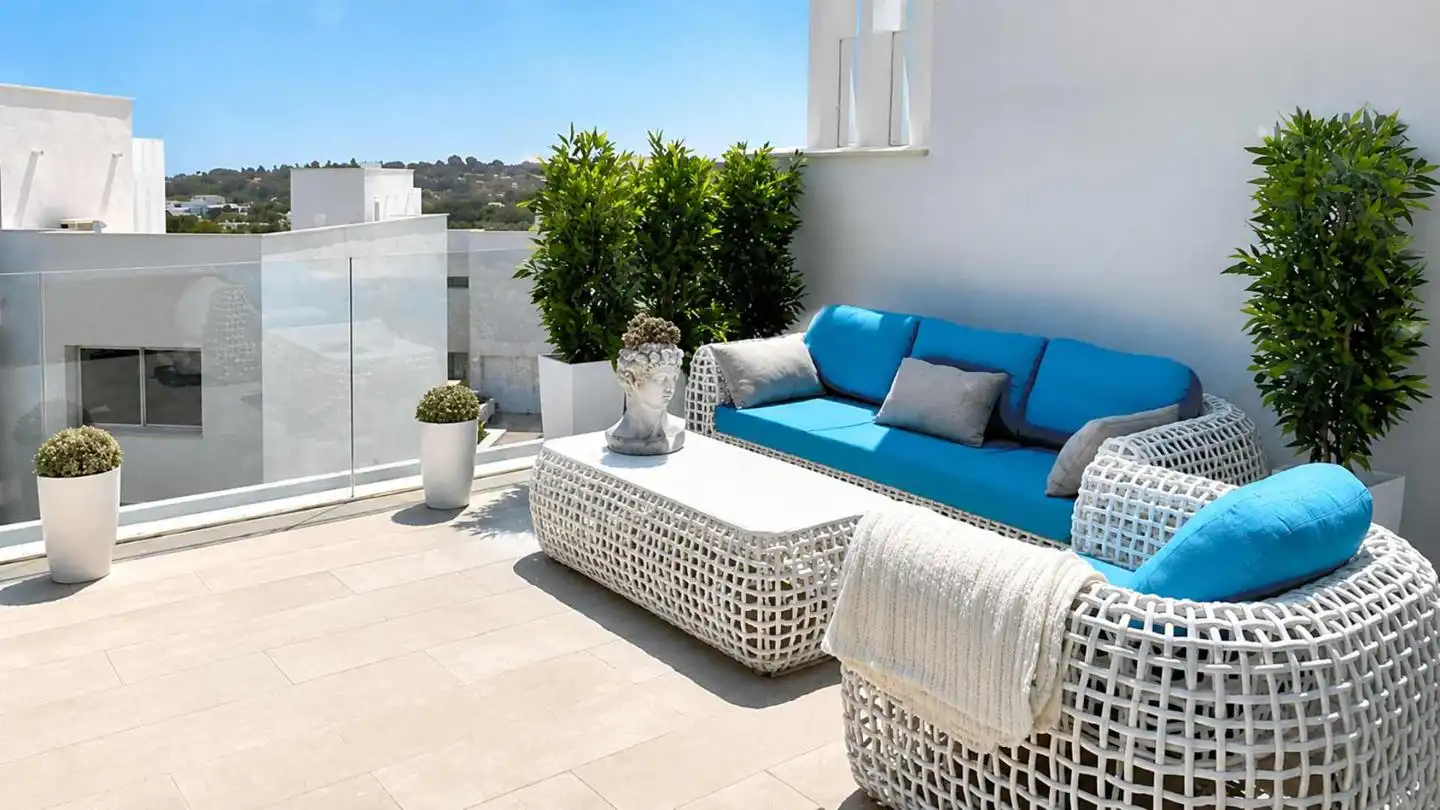 Terrassa de Casa adosada en venda en Sotogrande amb Aire condicionat, Calefacció i Jardí privat