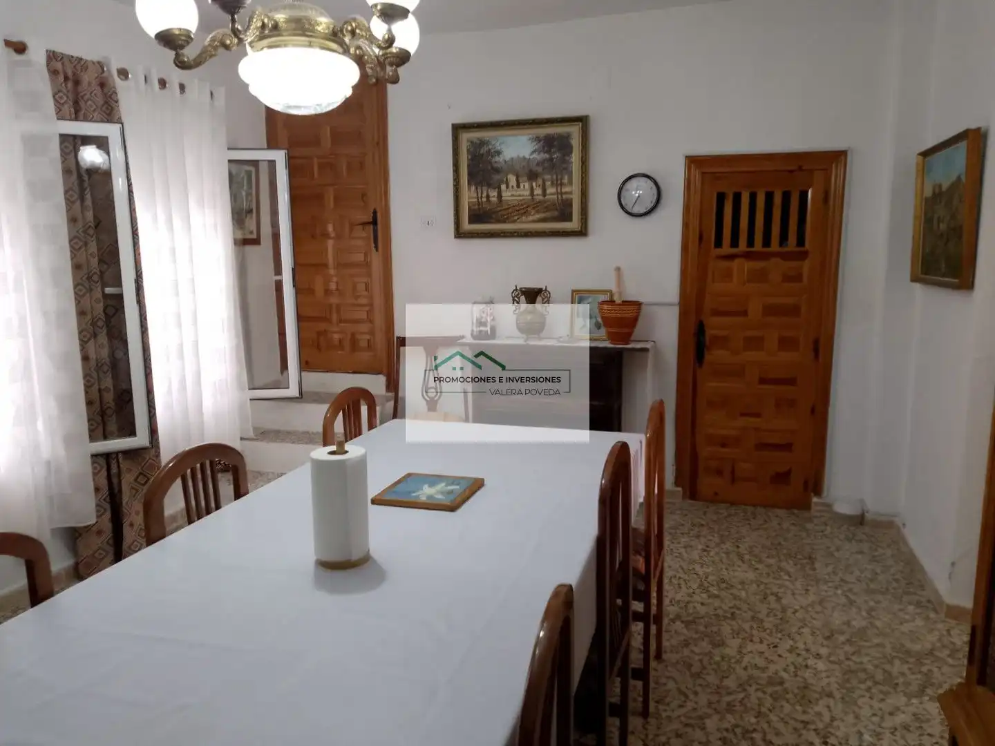 Menjador de Casa o xalet en venda en Solera de Gabaldón amb Jardí privat i Moblat