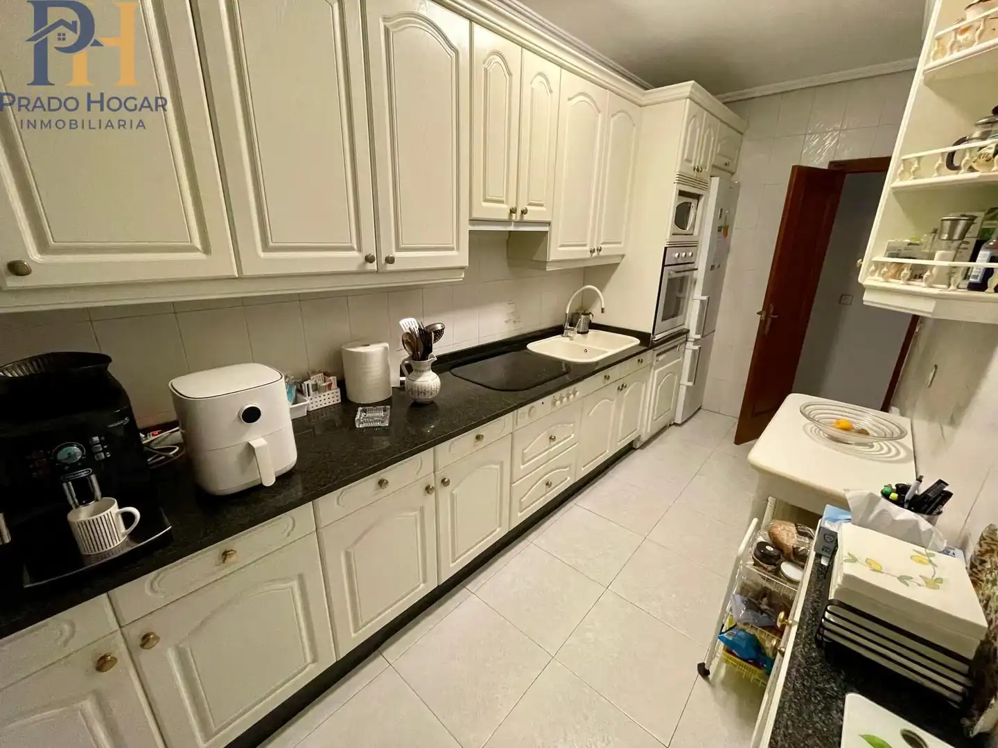 Kitchen of Flat for sale in Talavera de la Reina  with Air Conditioner, Heating and Terrace