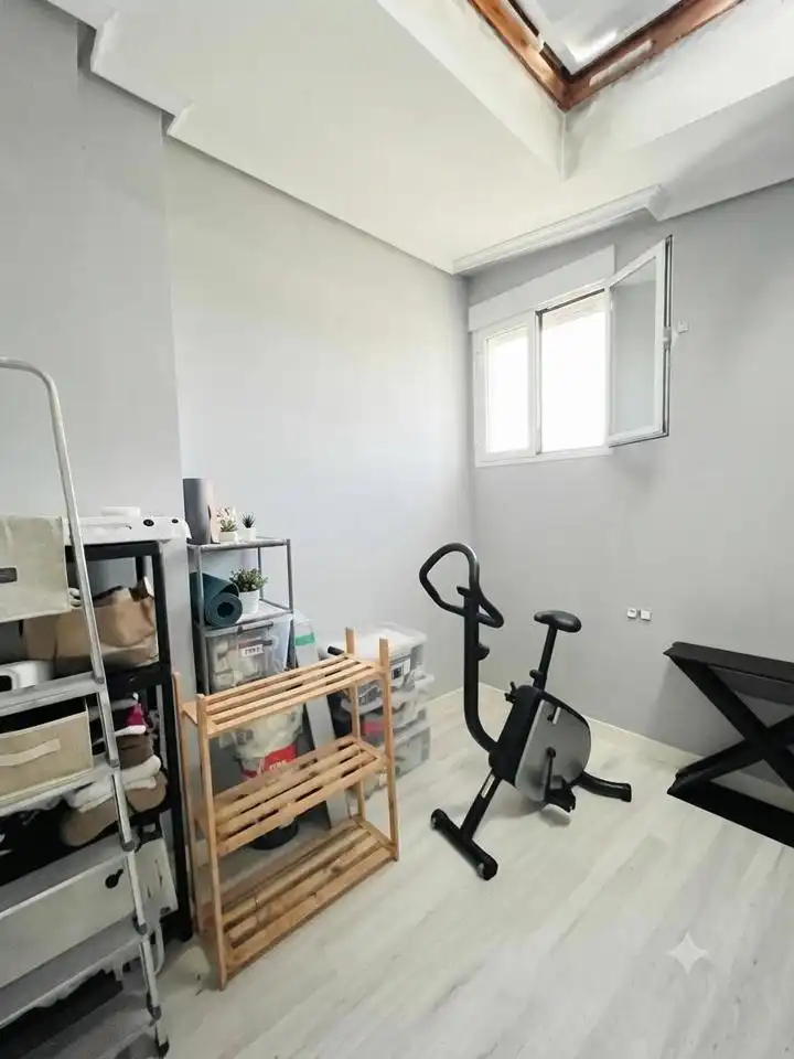 Habitación de Dúplex en venta en Plasencia con Aire acondicionado y Terraza
