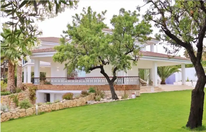 Jardí de Casa o xalet en venda en Alicante / Alacant amb Aire condicionat, Calefacció i Jardí privat